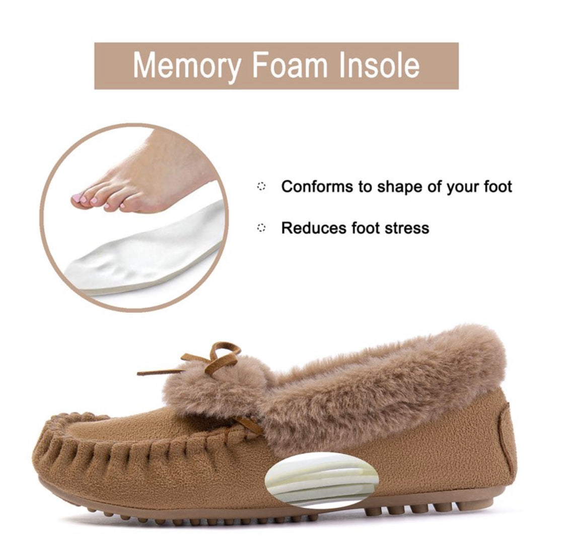 RockDove Women's Naomi Faux Fur Moccasin Slipper