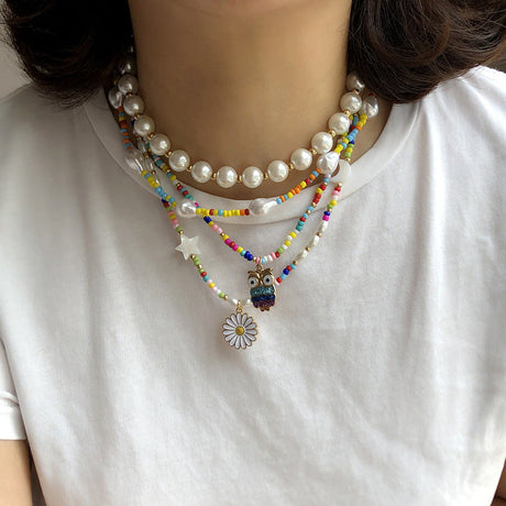 Colorful Beaded Clavicle Chain with Daisy Pendant Necklace